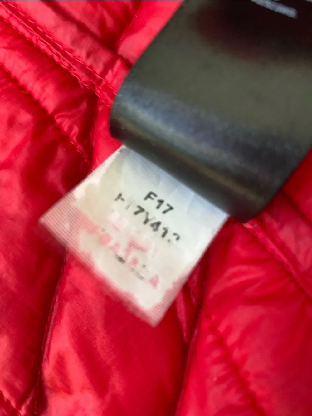 The North Face Thermaball Two-Tone Quilted Hooded Puffer Jacket Burgundy & Red_9